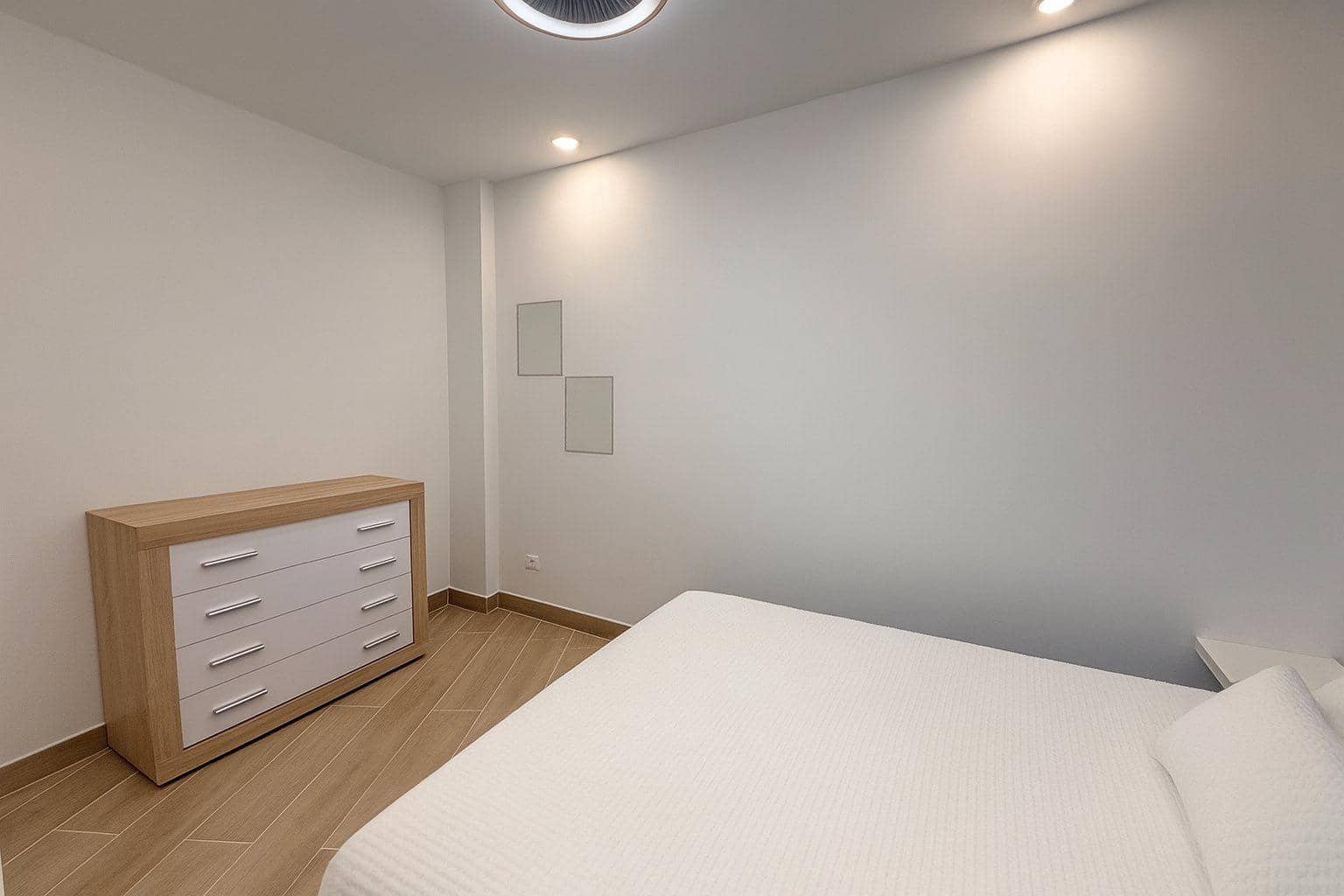 Appartement de 2 chambres à louer à Chayofa avec piscine - 1 700 € (Ref: 9269835)