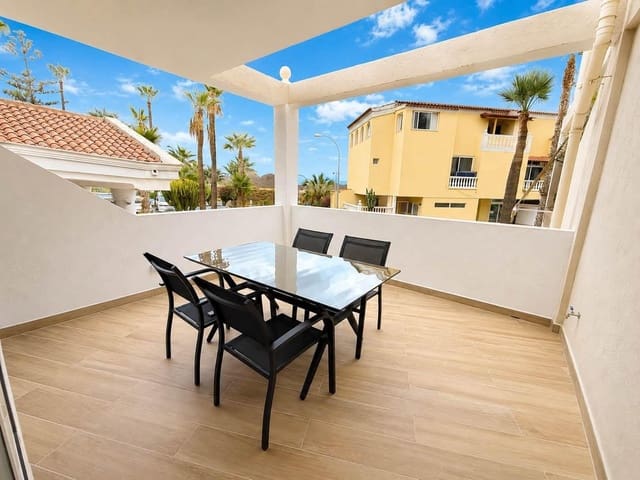 Apartamento de 2 habitaciones en Chayofa, Arona en alquiler con piscina - 1.600 € (Ref: 9269835)