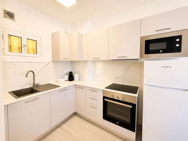1 camera da letto Appartamento da affittare in Los Cristianos, Arona con piscina - 1.800 € (Rif: 9276416)