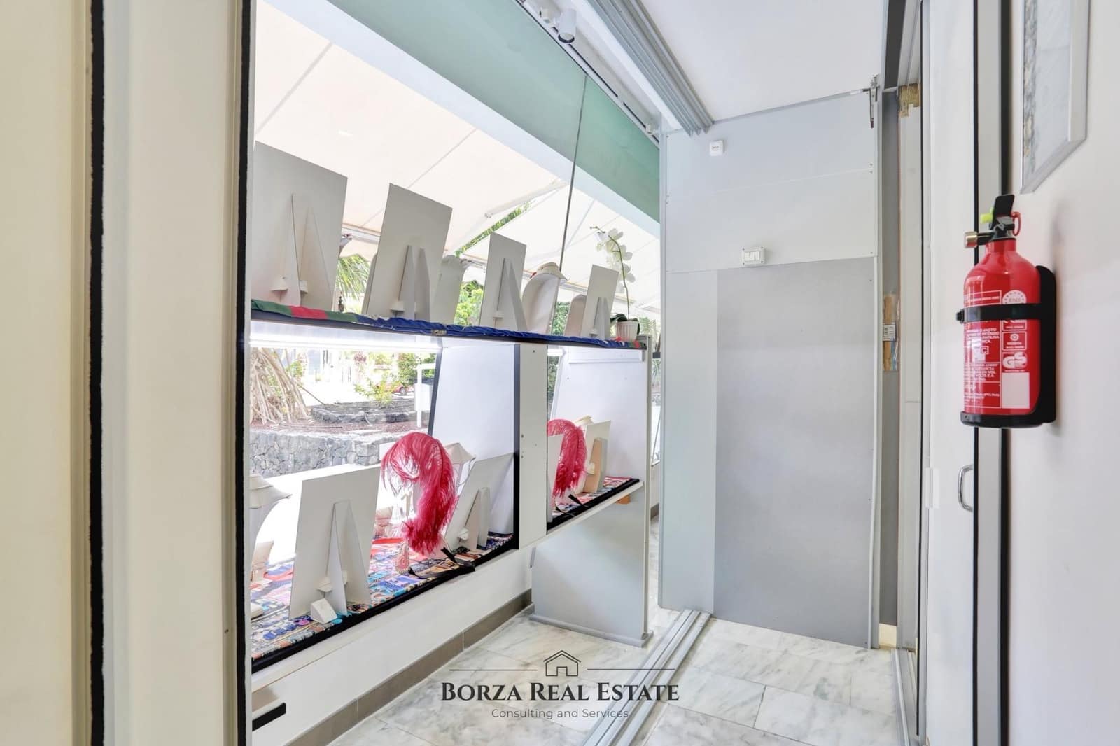 Erhverv til salg i Los Cristianos - € 45.000 (Ref: 9291695)