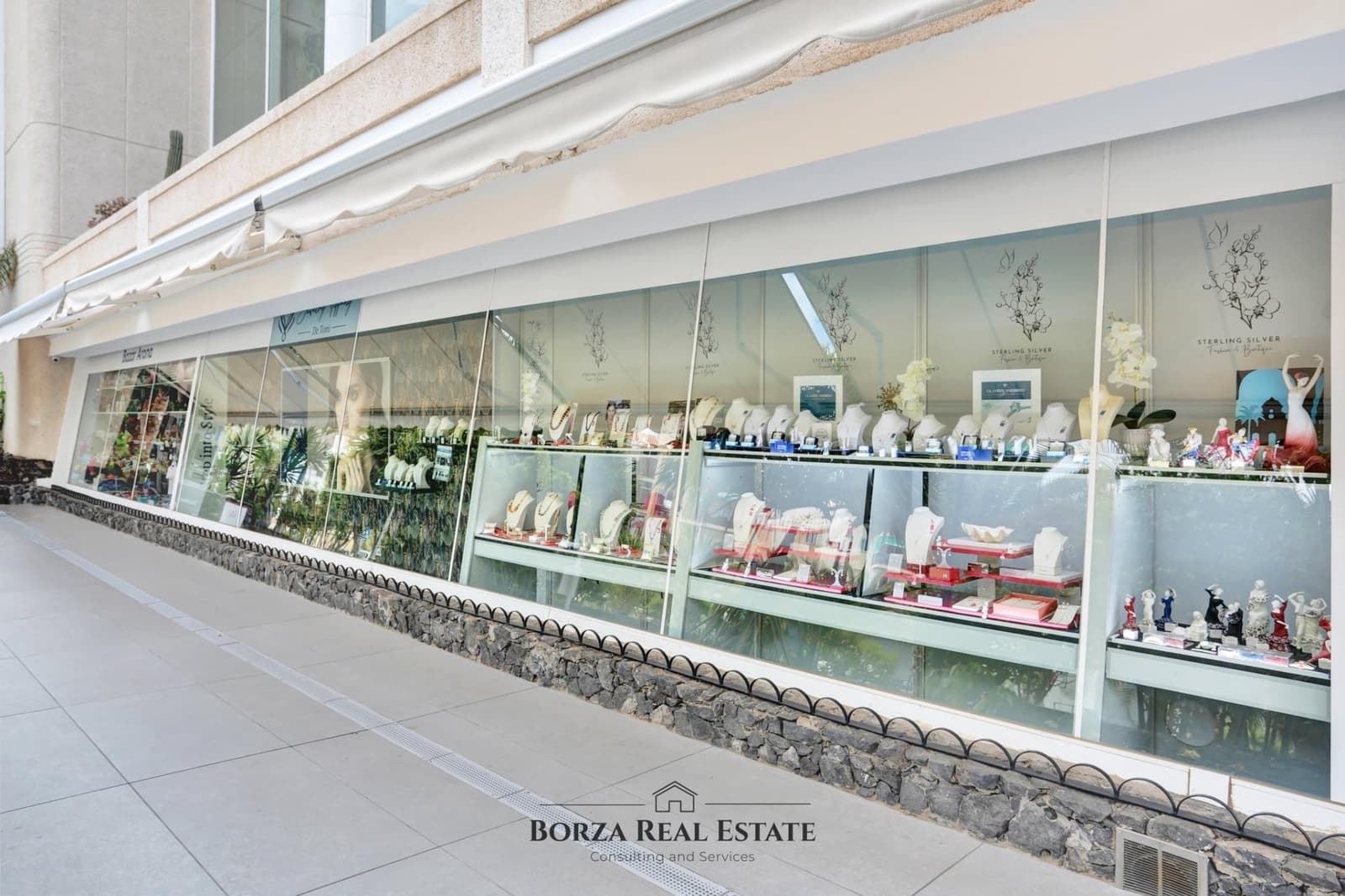 Erhverv til salg i Los Cristianos - € 45.000 (Ref: 9291695)