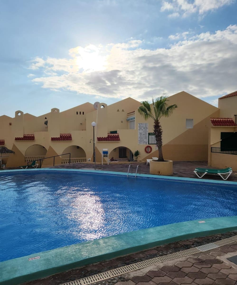 1 bedroom Apartment for rent in Costa Adeje with pool - € 1,250 (Ref: 9291696)