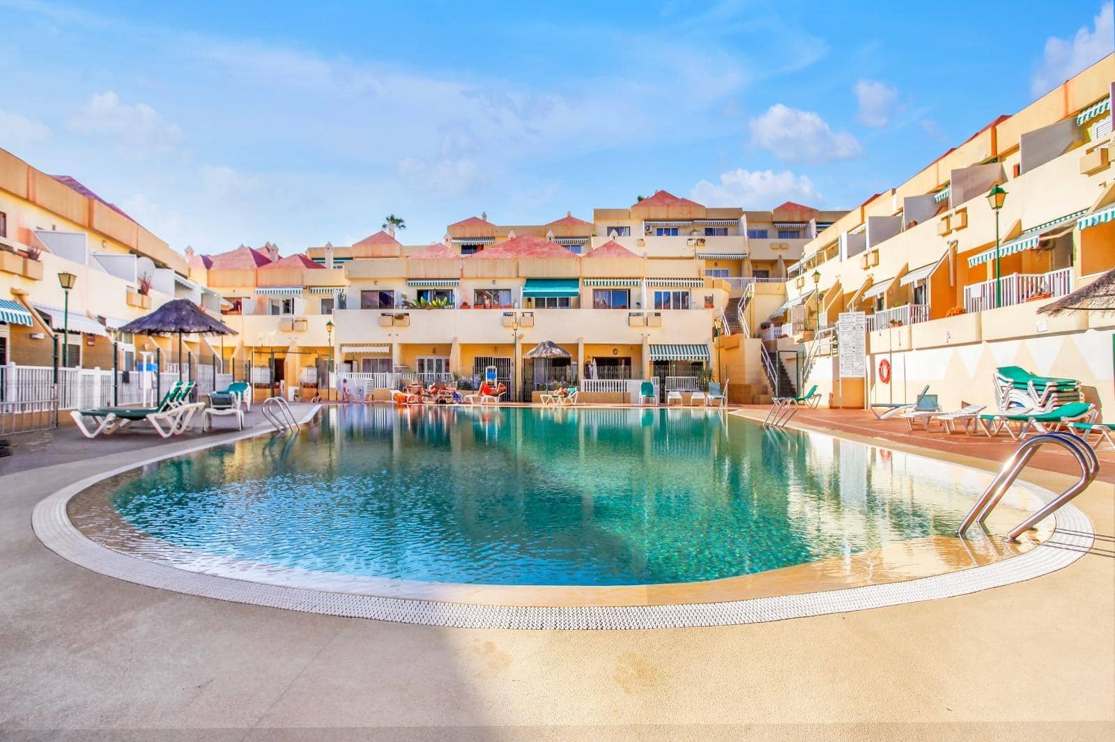 1 soveværelse Lejlighed til leje i Costa Adeje med swimmingpool - € 1.250 (Ref: 9291696)