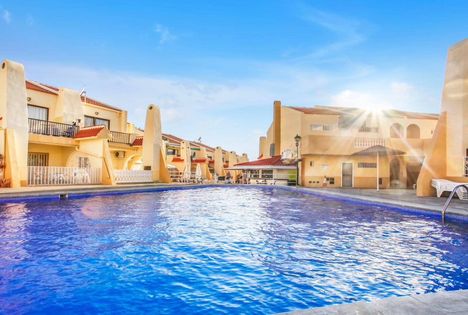 1 soveværelse Lejlighed til leje i Costa Adeje med swimmingpool - € 1.250 (Ref: 9291696)