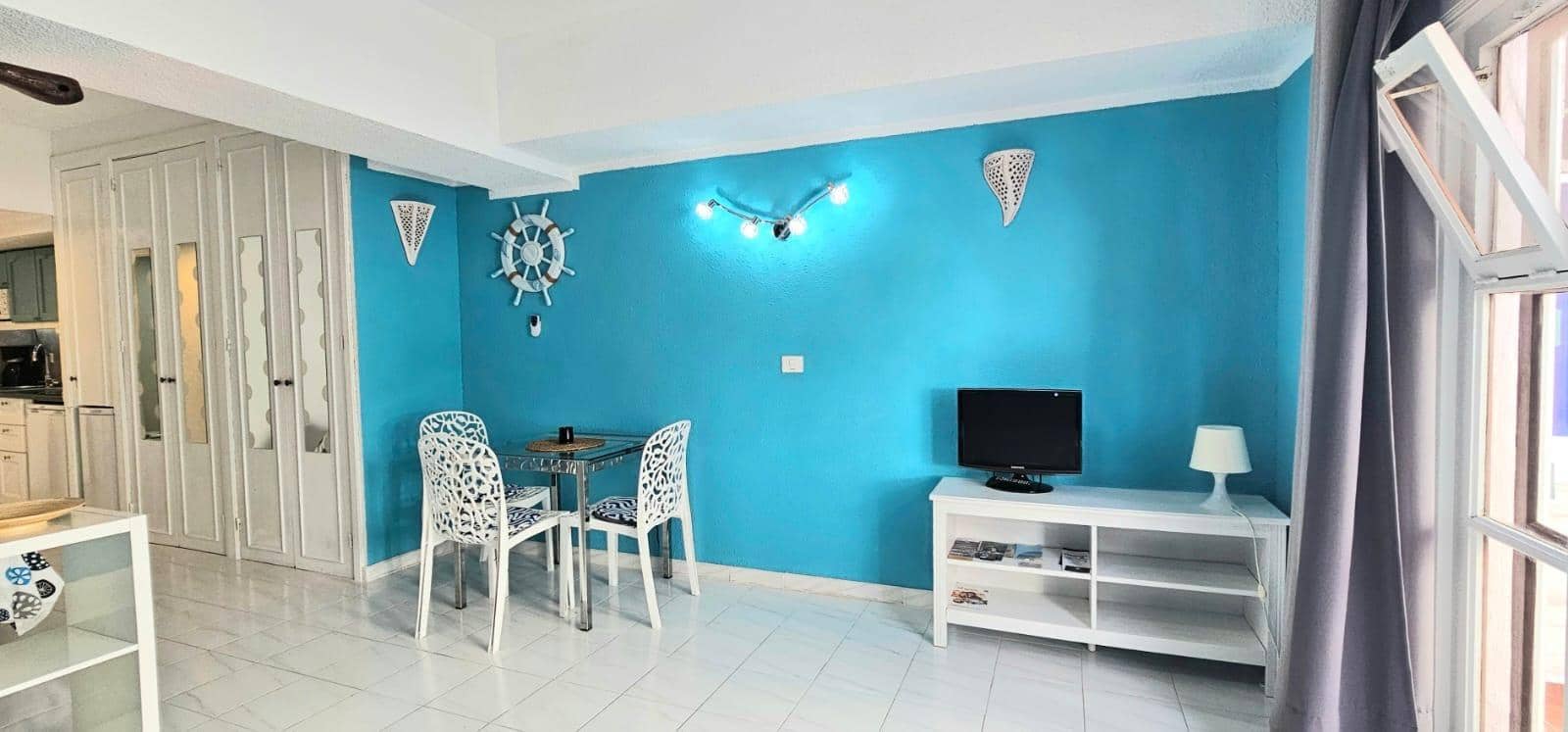 Studio til salgs i Los Cristianos med svømmebasseng - € 199 000 (Ref: 9308606)