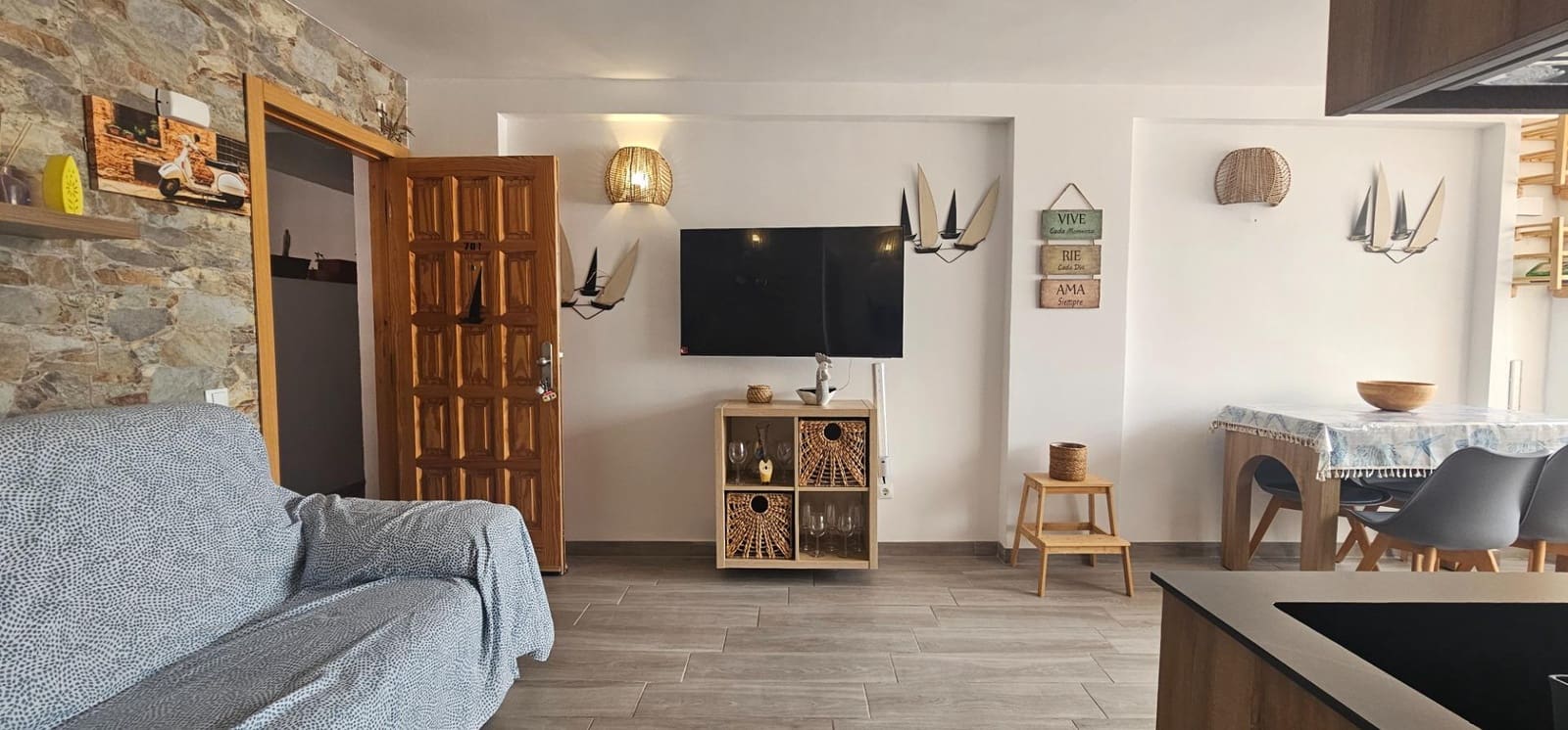 1 sypialnia Apartament do wynajęcia w Playa de las Americas z basenem - 1 500 € (Ref: 9343250)