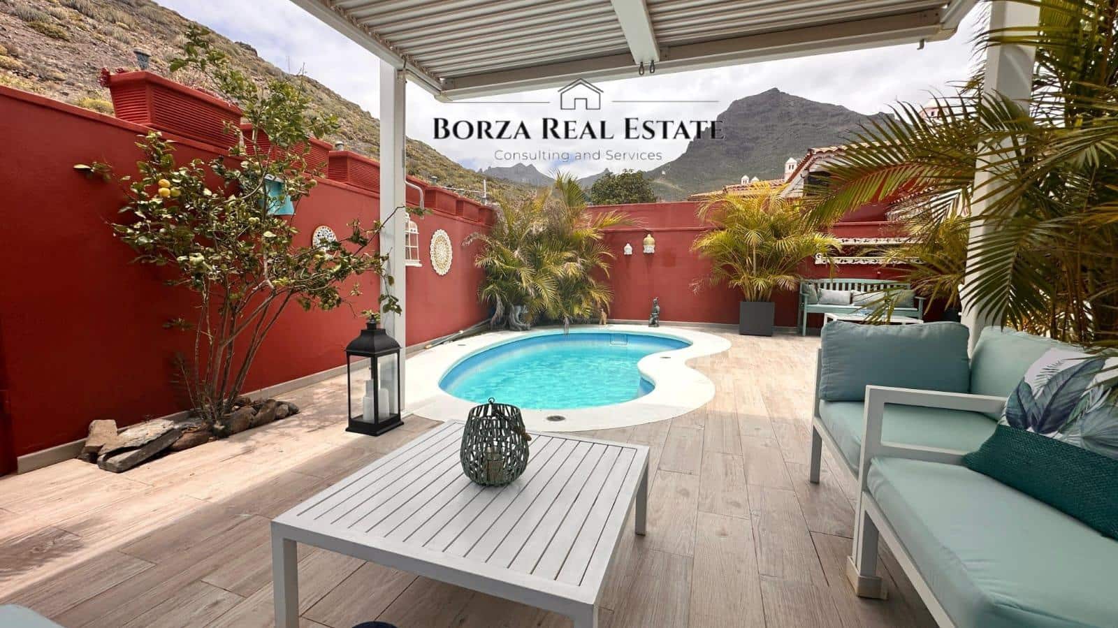 4 sovrum Radhus till salu i El Madronal med pool garage - 630 000 € (Ref: 9347425)