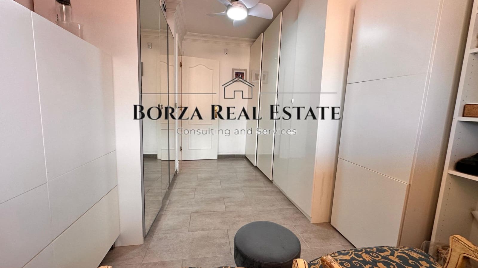 4 sovrum Radhus till salu i El Madronal med pool garage - 630 000 € (Ref: 9347425)