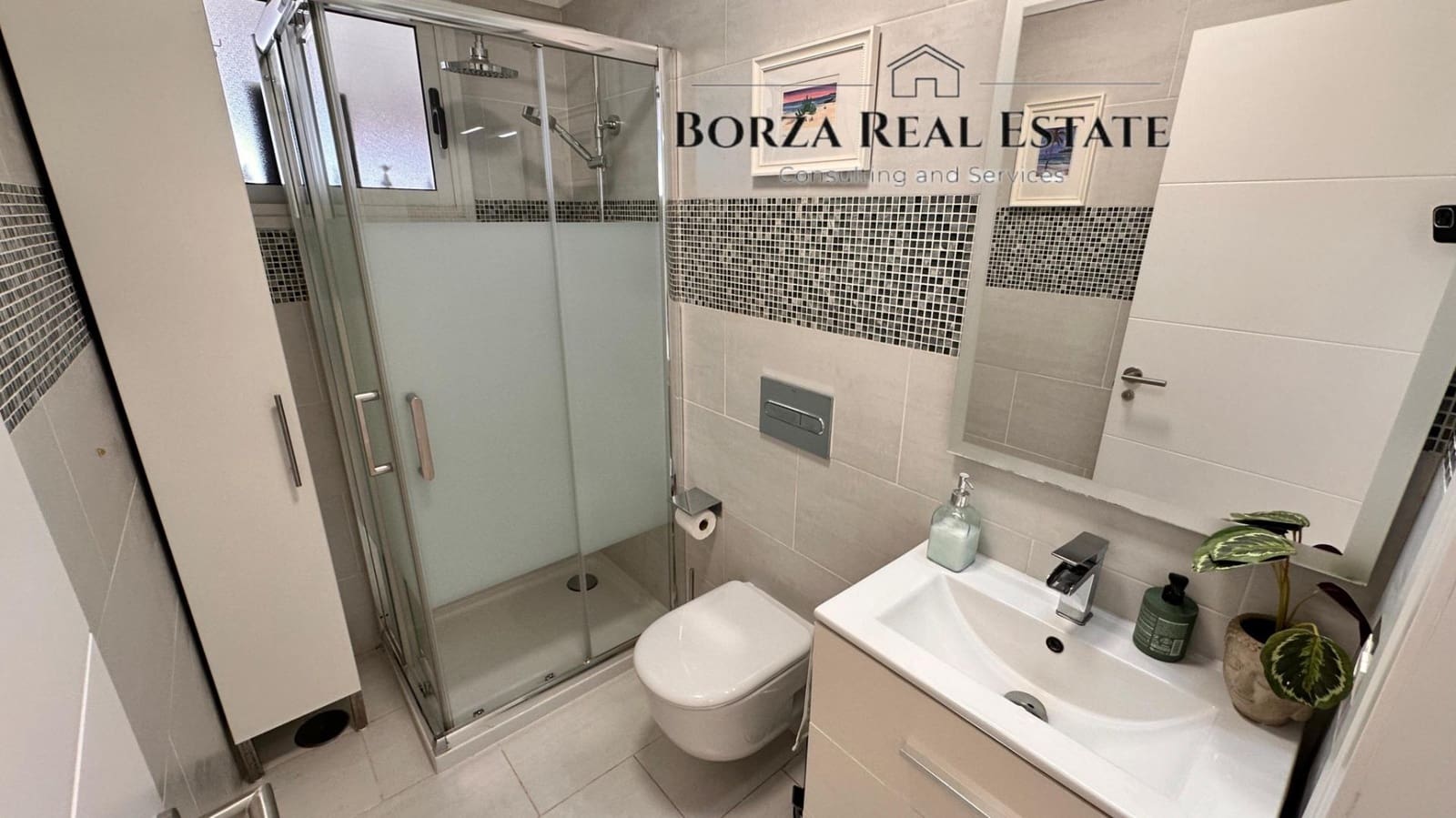 Adosado de 4 habitaciones en El Madroñal en venta con piscina garaje - 630.000 € (Ref: 9347425)