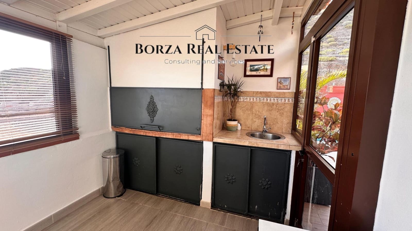 Adosado de 4 habitaciones en El Madroñal en venta con piscina garaje - 630.000 € (Ref: 9347425)