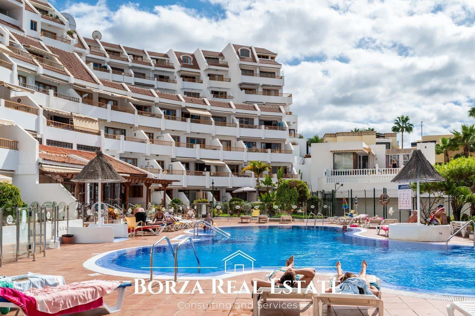 1 soverom Leilighet til salgs i Costa Adeje med svømmebasseng - € 340 000 (Ref: 9347426)