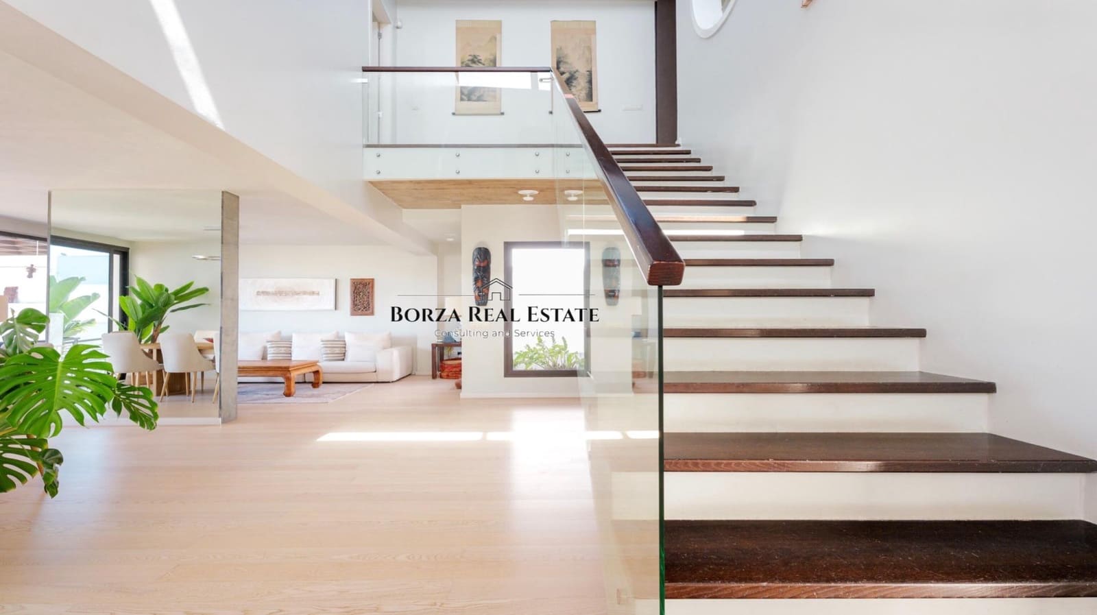 4 sypialnia Willa na sprzedaż w Costa Adeje z basenem garażem - 2 730 000 € (Ref: 9349653)