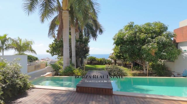 4 bedroom Villa for sale in Costa Adeje, Adeje with pool garage - € 2,625,000 (Ref: 9349653)