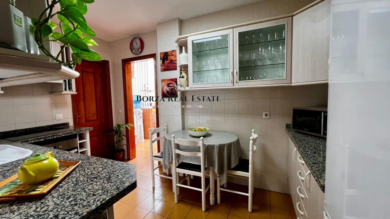 4 sovrum Lägenhet till salu i Adeje - 299 250 € (Ref: 9349654)