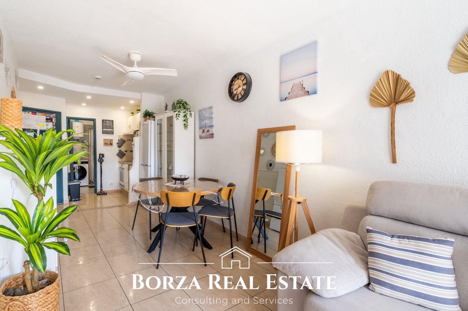 Studio till salu i Costa Adeje med pool - 229 000 € (Ref: 9383046)