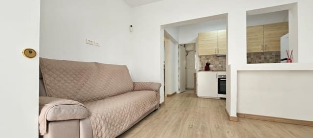2 chambre Appartement à vendre à Arona avec piscine - 210 000 € (Ref: 9383047)