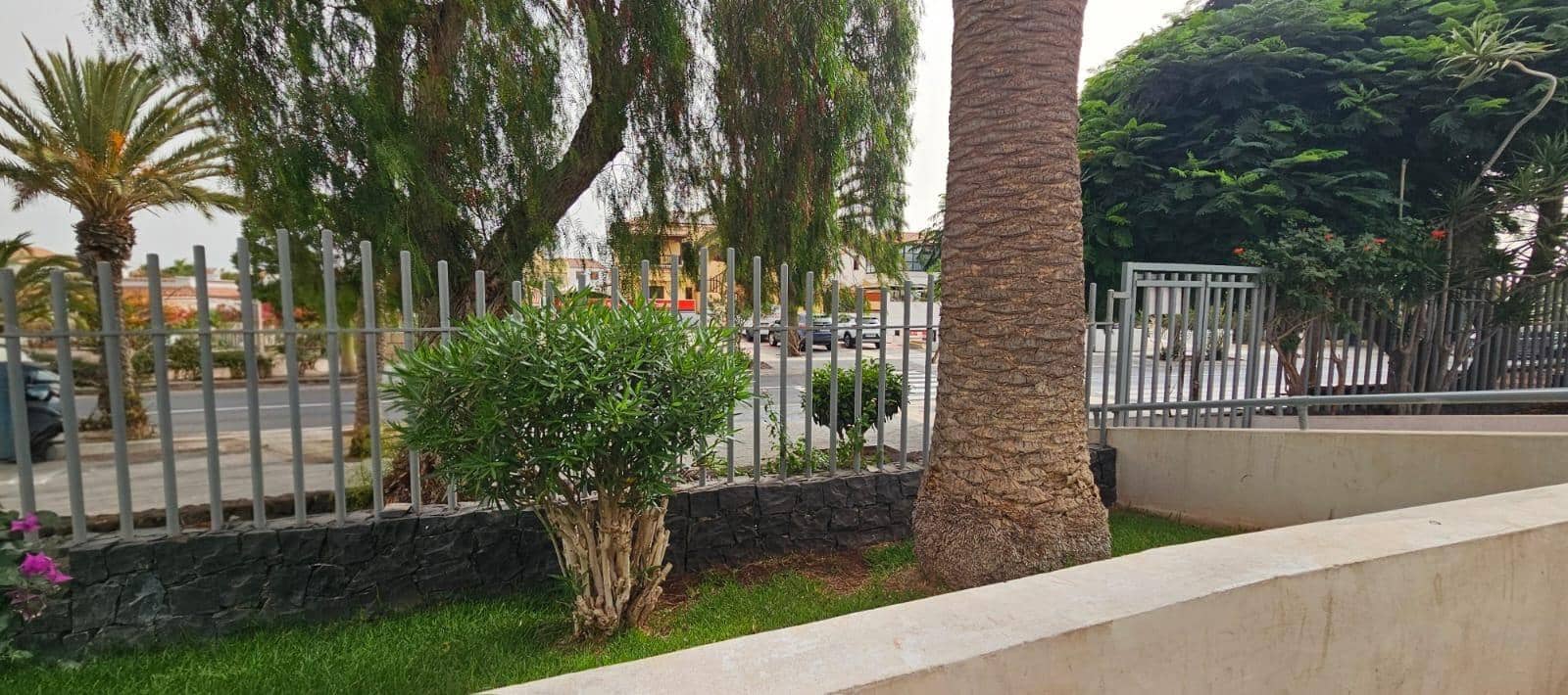 2 slaapkamer Appartement te koop in Arona met zwembad - € 210.000 (Ref: 9383047)