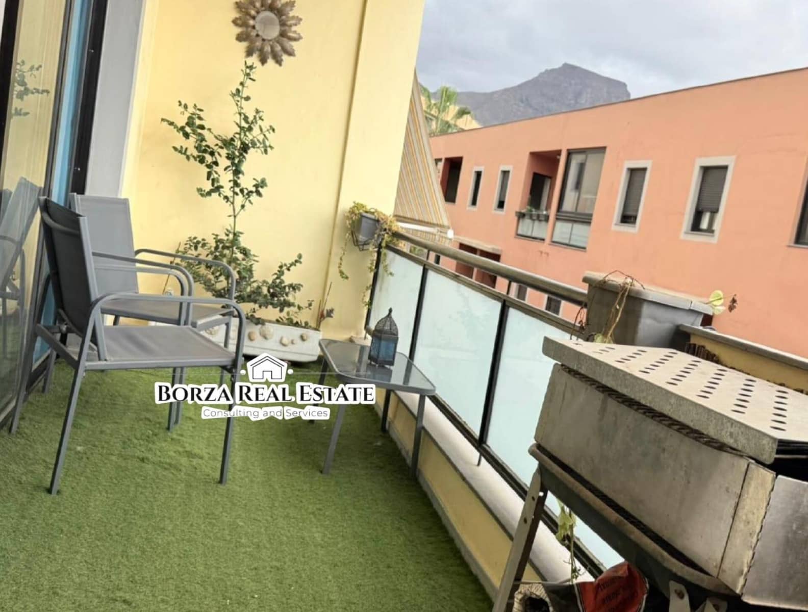 3 bedroom Apartment for sale in Adeje with garage - € 475,000 (Ref: 9385711)