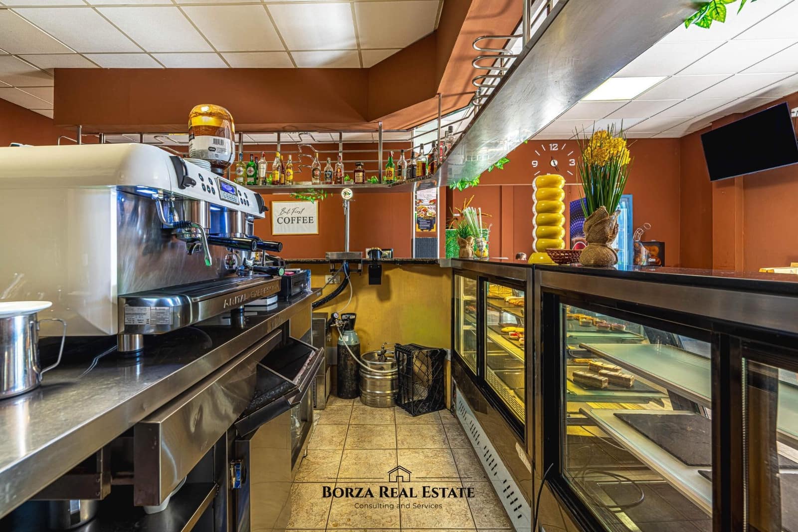 Commercial for sale in Guargacho - € 39,900 (Ref: 9390984)