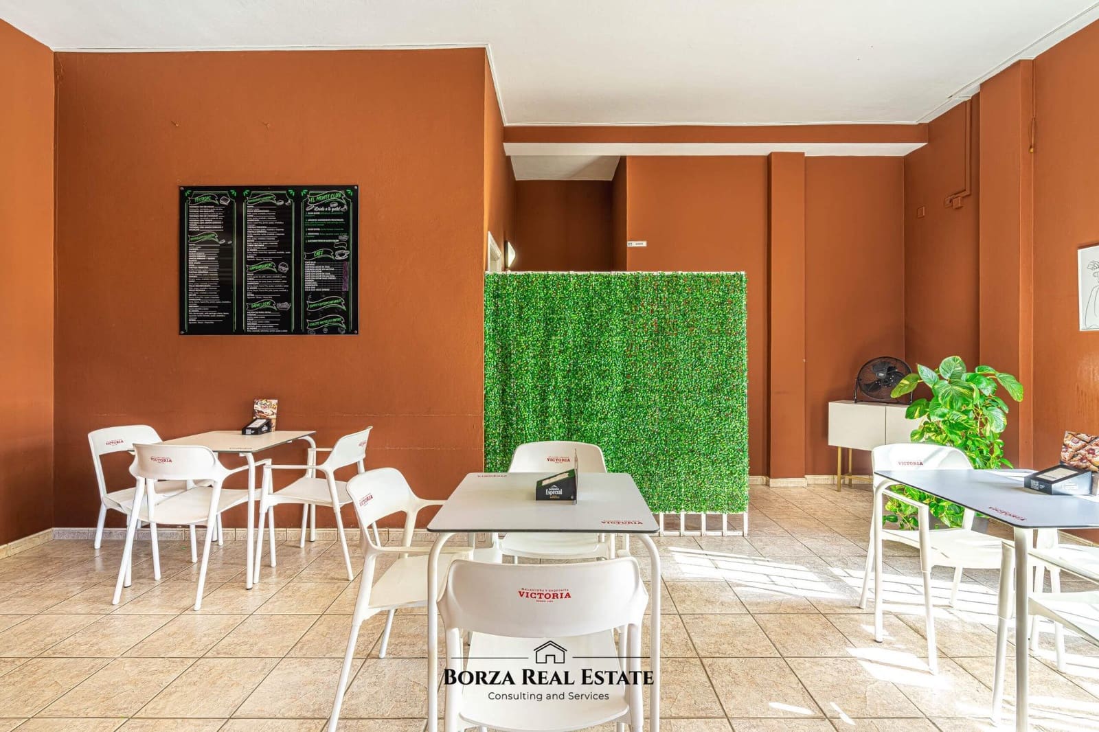 Commercial for sale in Guargacho - € 39,900 (Ref: 9390984)