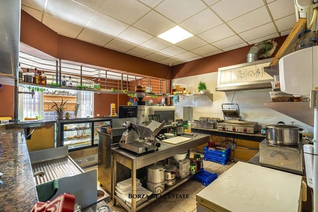 Commercieel te koop in Guargacho - € 27.900 (Ref: 9390984)