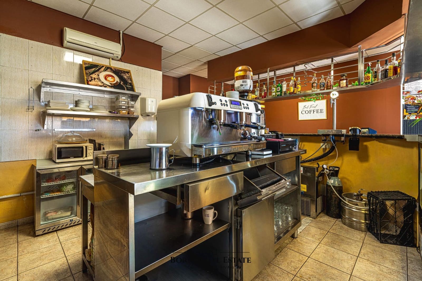 Commercial for sale in Guargacho - € 27,900 (Ref: 9390984)