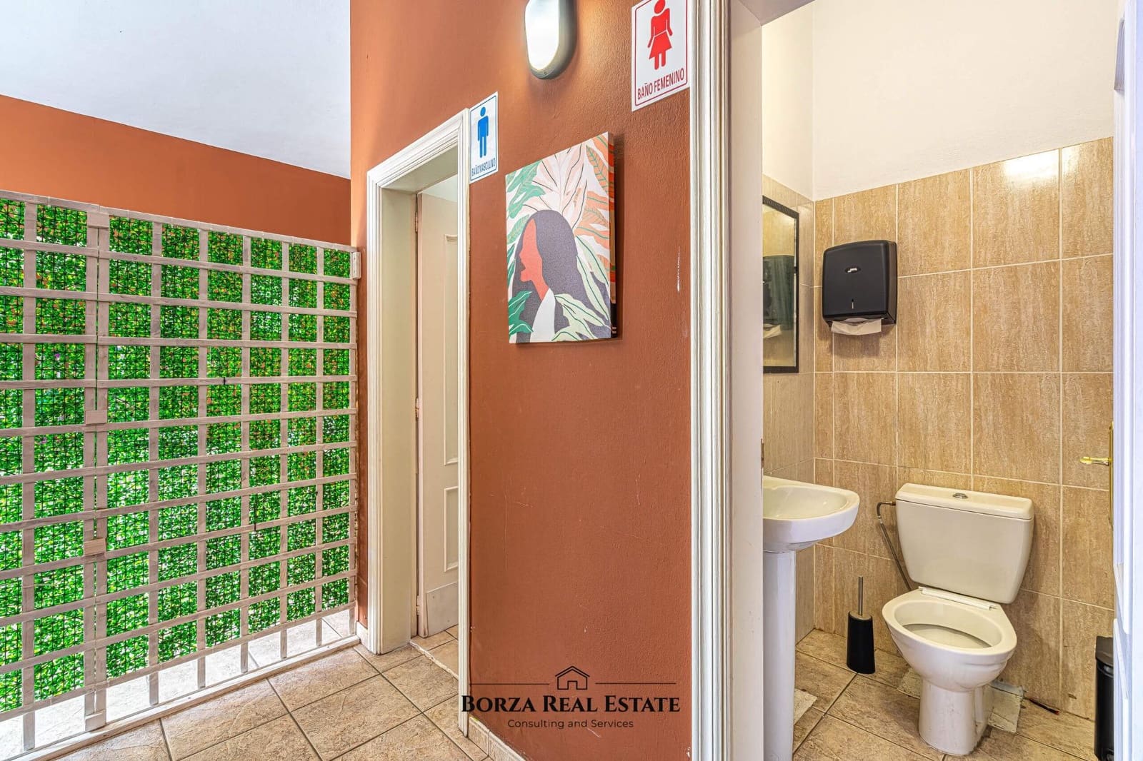 Commercial for sale in Guargacho - € 27,900 (Ref: 9390984)