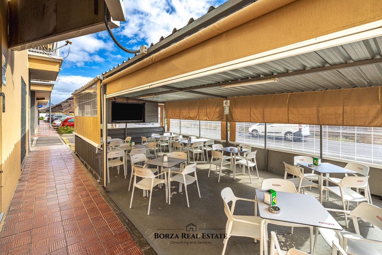 Commercial for sale in Guargacho - € 27,900 (Ref: 9390984)