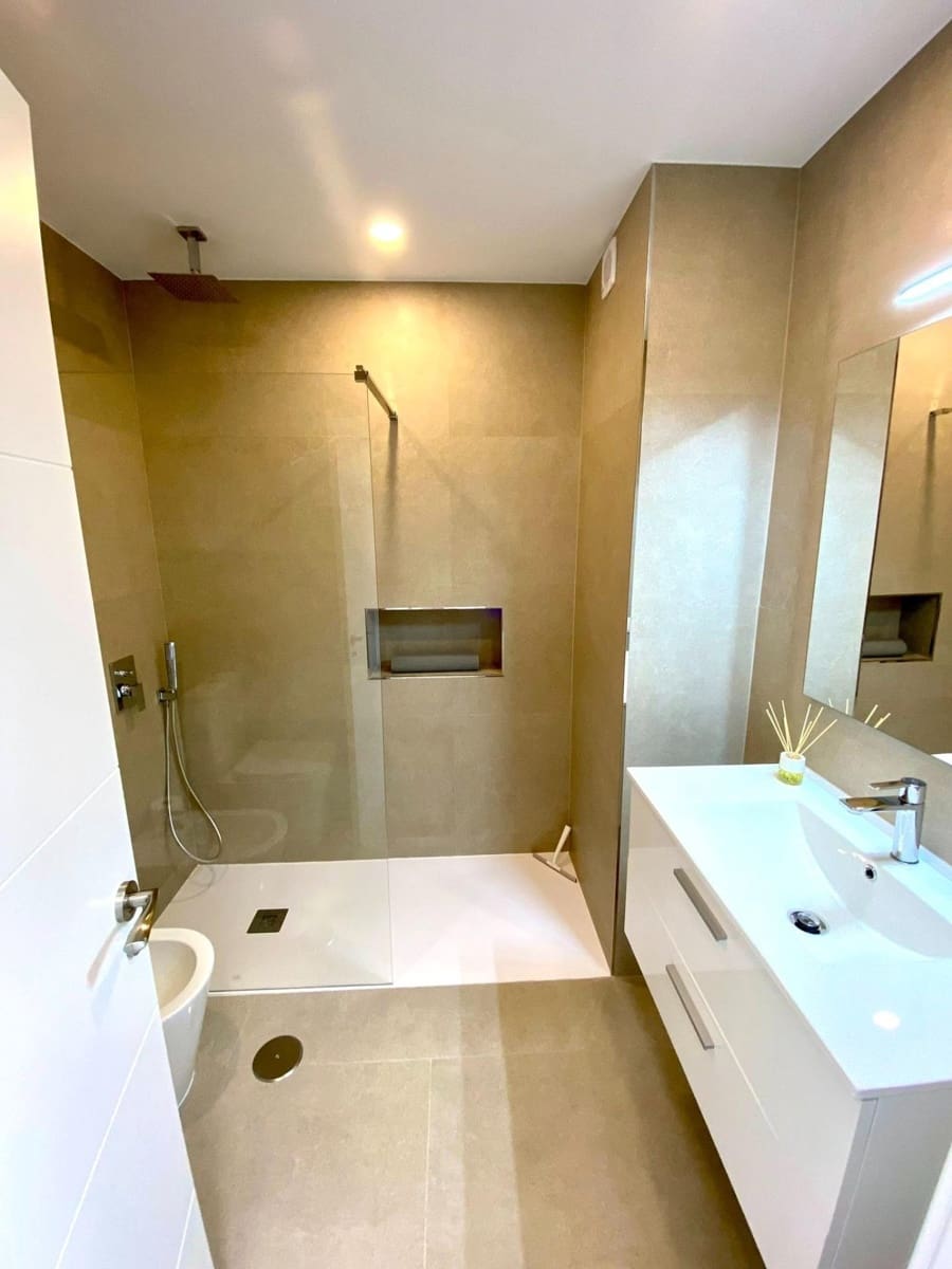 1 bedroom Flat for rent in Chayofa with pool garage - € 1,400 (Ref: 9401257)