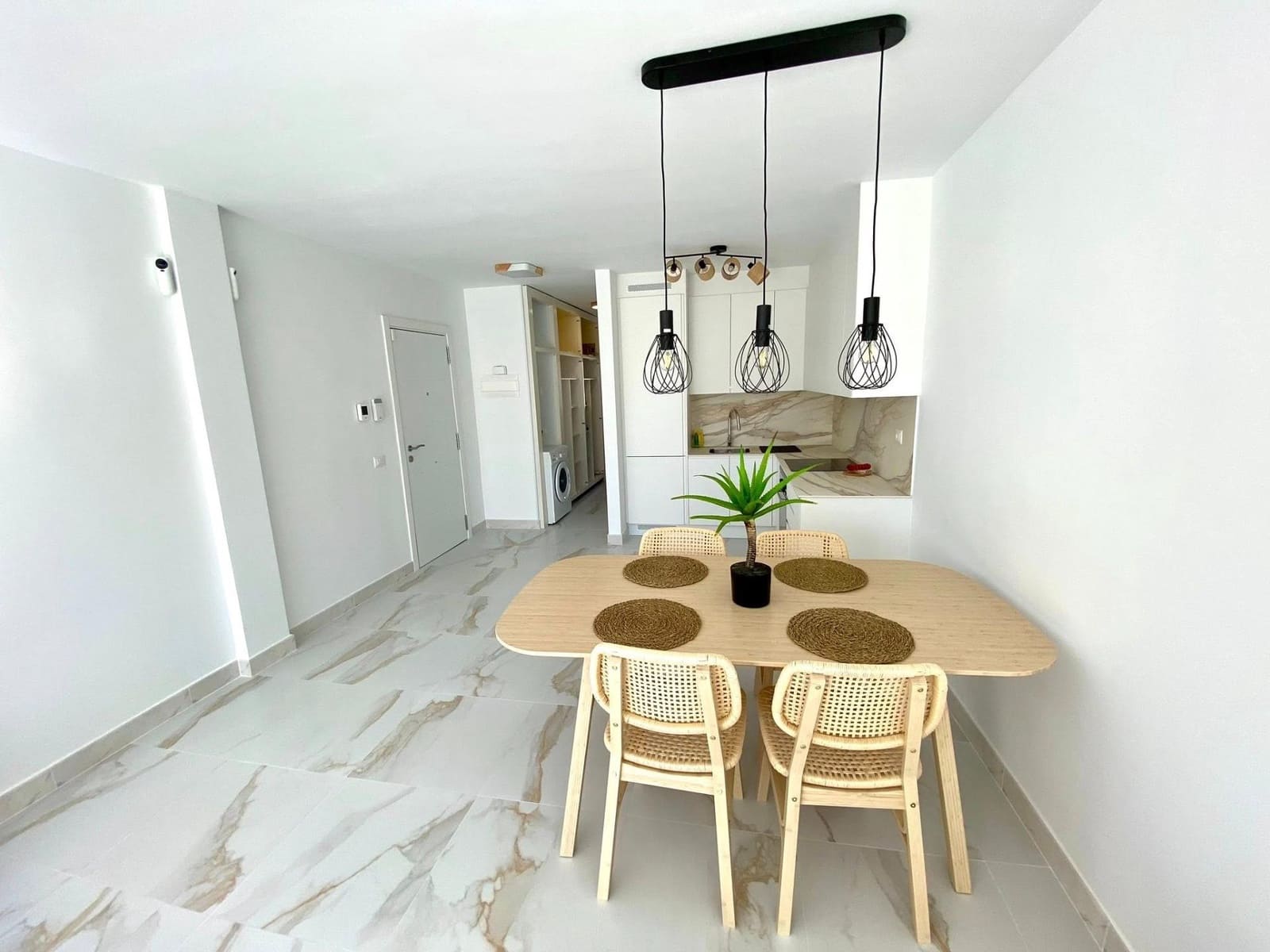 1 bedroom Flat for rent in Chayofa with pool garage - € 1,400 (Ref: 9401257)