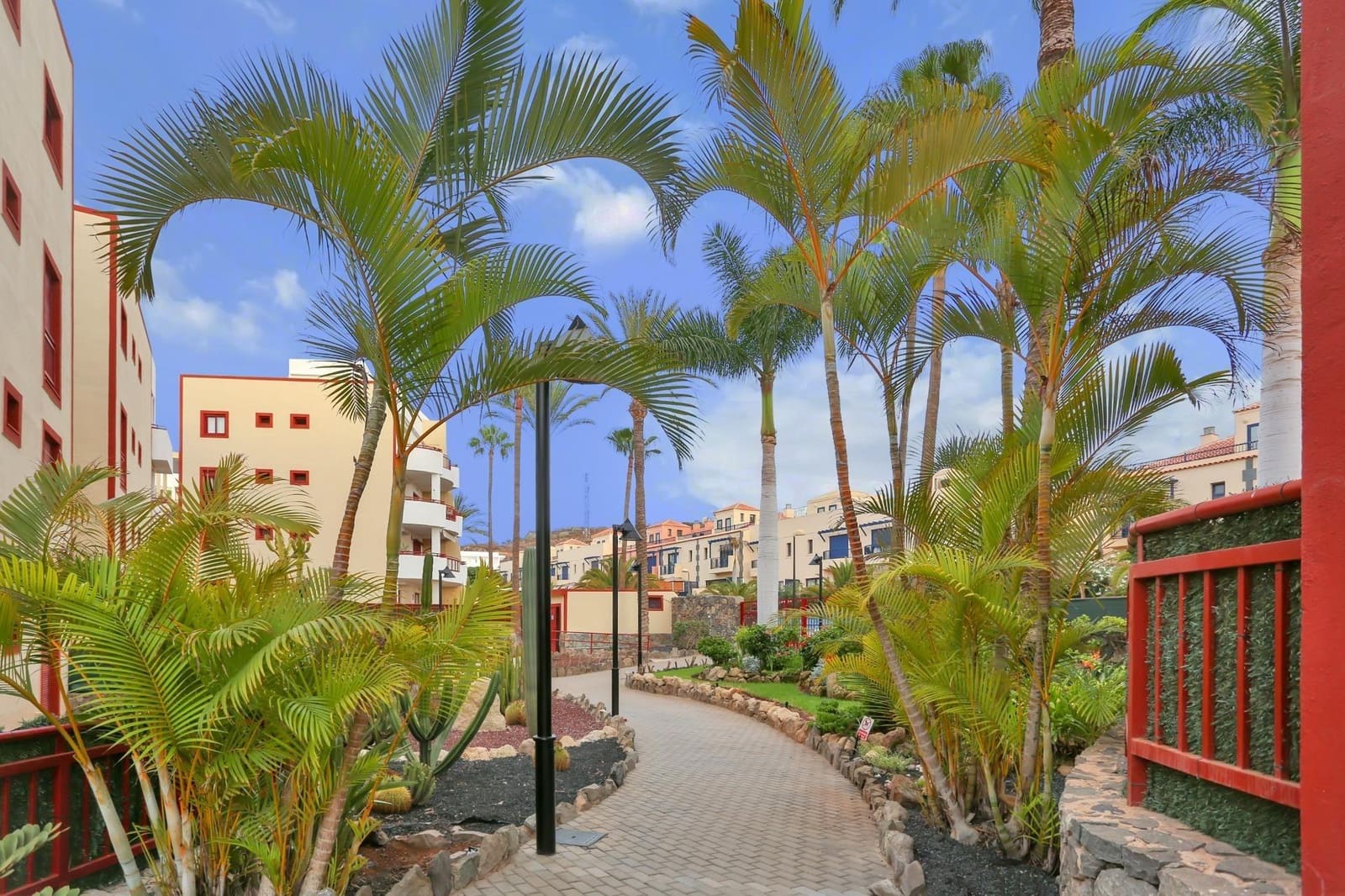 2 sypialnia Apartament na sprzedaż w Palm-Mar z basenem - 359 000 € (Ref: 9406727)