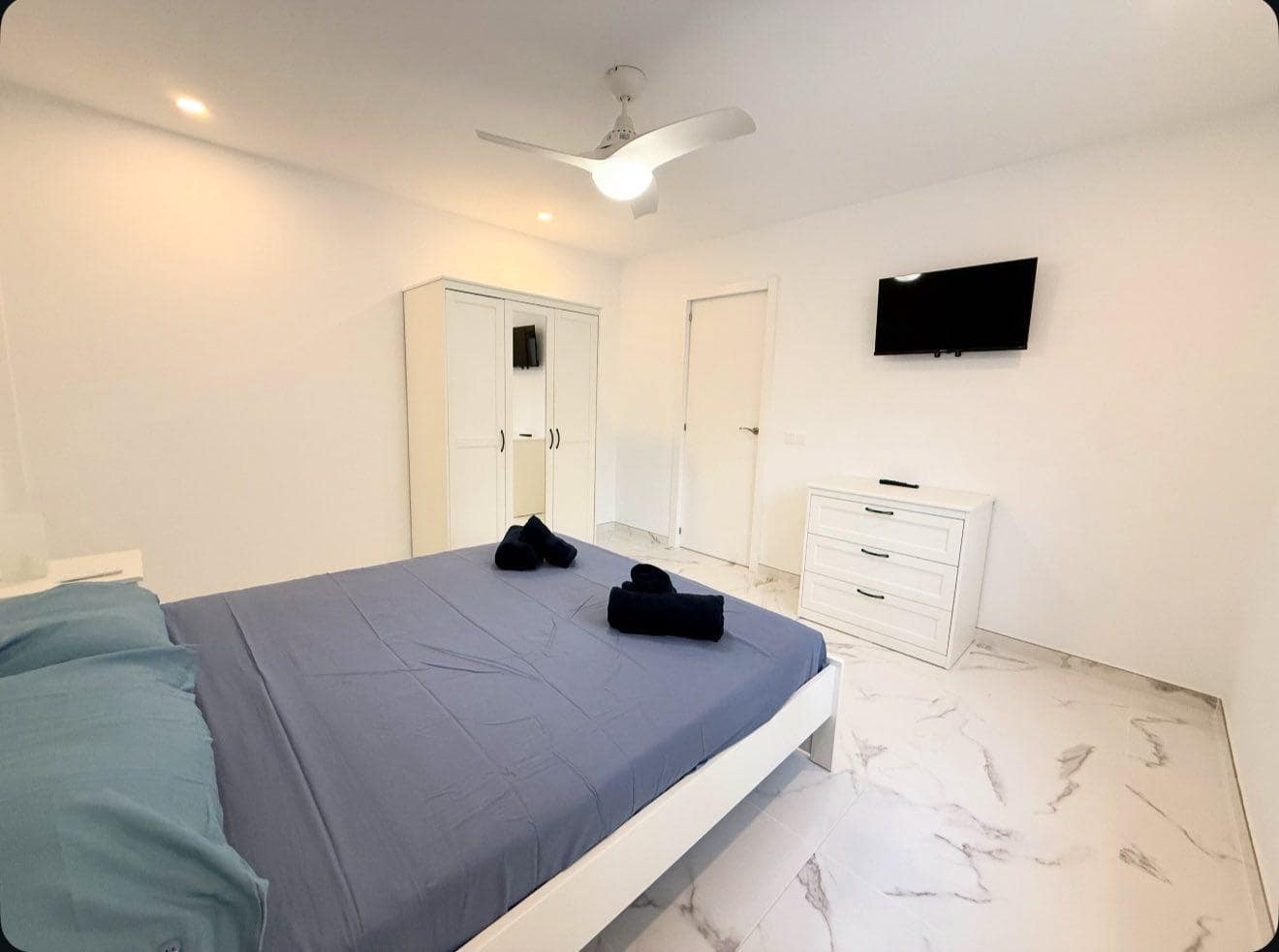 2 makuuhuone Huoneisto vuokrattavana paikassa Chayofa mukana uima-altaan - 1 500 € (Ref: 9417668)
