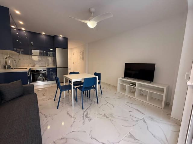 2 makuuhuone Huoneisto vuokrattavana paikassa Chayofa, Arona mukana uima-altaan - 1 500 € (Ref: 9417668)