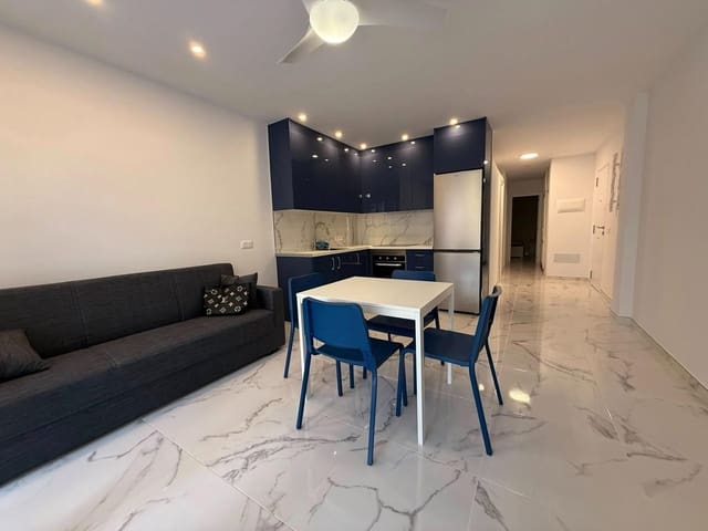 2 makuuhuone Huoneisto vuokrattavana paikassa Chayofa, Arona mukana uima-altaan - 1 500 € (Ref: 9417668)