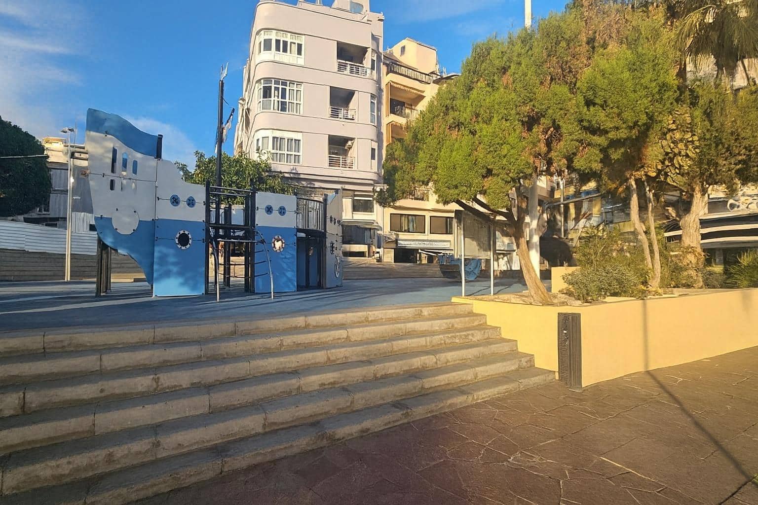 Kommersiell till salu i El Medano - 85 000 € (Ref: 9446680)