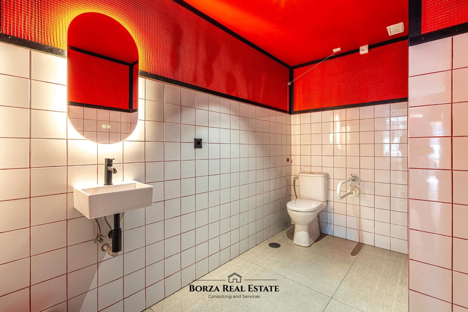 Kommersiell till salu i El Medano - 85 000 € (Ref: 9446680)