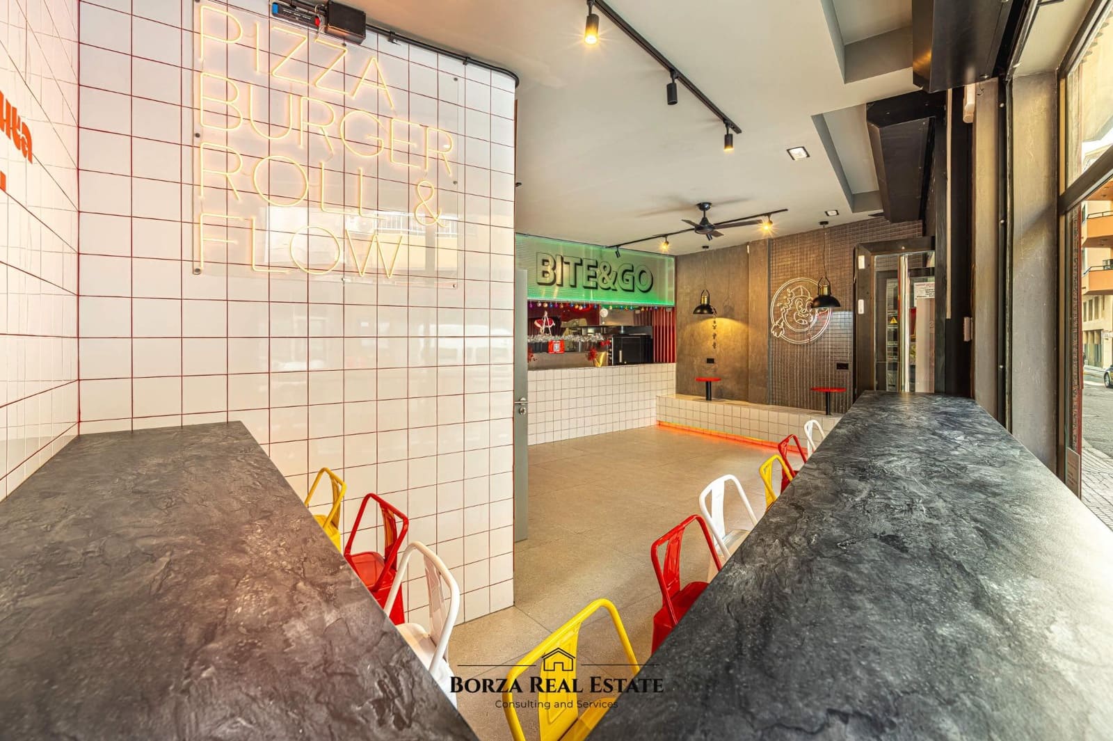 Kommersiell till salu i El Medano - 85 000 € (Ref: 9446680)