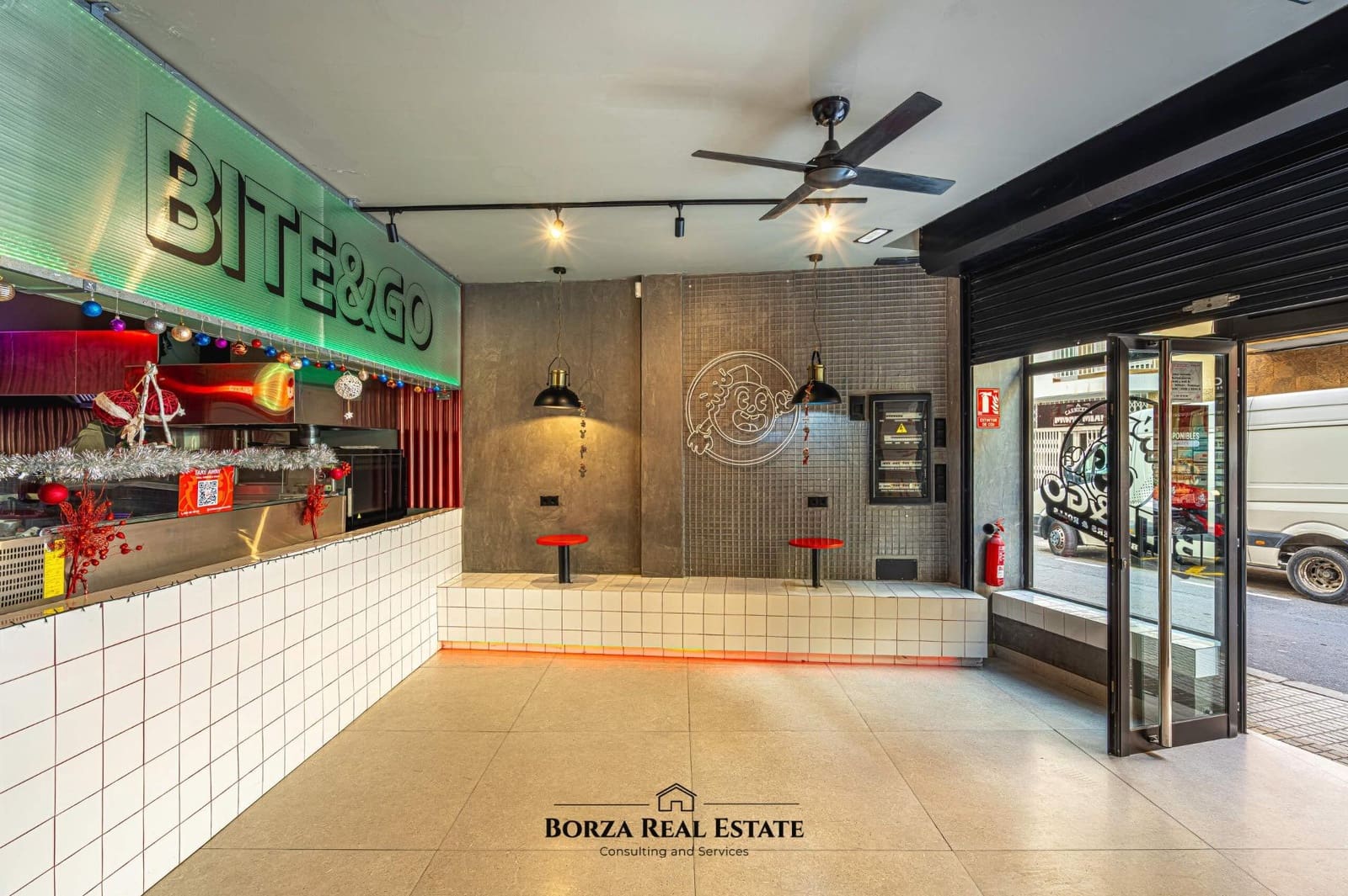 Kommersiell till salu i El Medano - 85 000 € (Ref: 9446680)