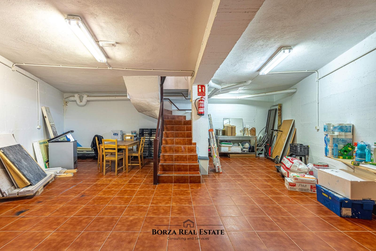 Kommersiell till salu i El Medano - 85 000 € (Ref: 9446680)