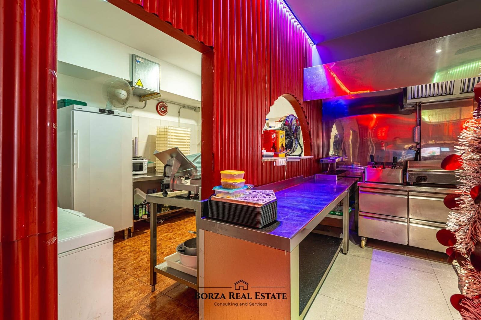 Kommersiell till salu i El Medano - 85 000 € (Ref: 9446680)