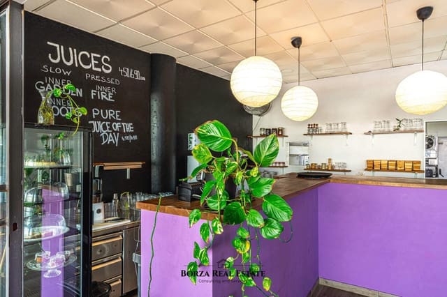 Local Comercial en Torviscas Bajo, Adeje en venta - 49.900 € (Ref: 9449404)