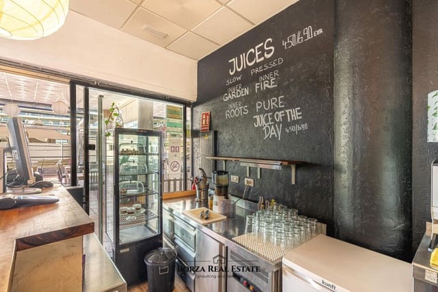 Local Comercial en Torviscas Bajo, Adeje en venta - 49.900 € (Ref: 9449404)