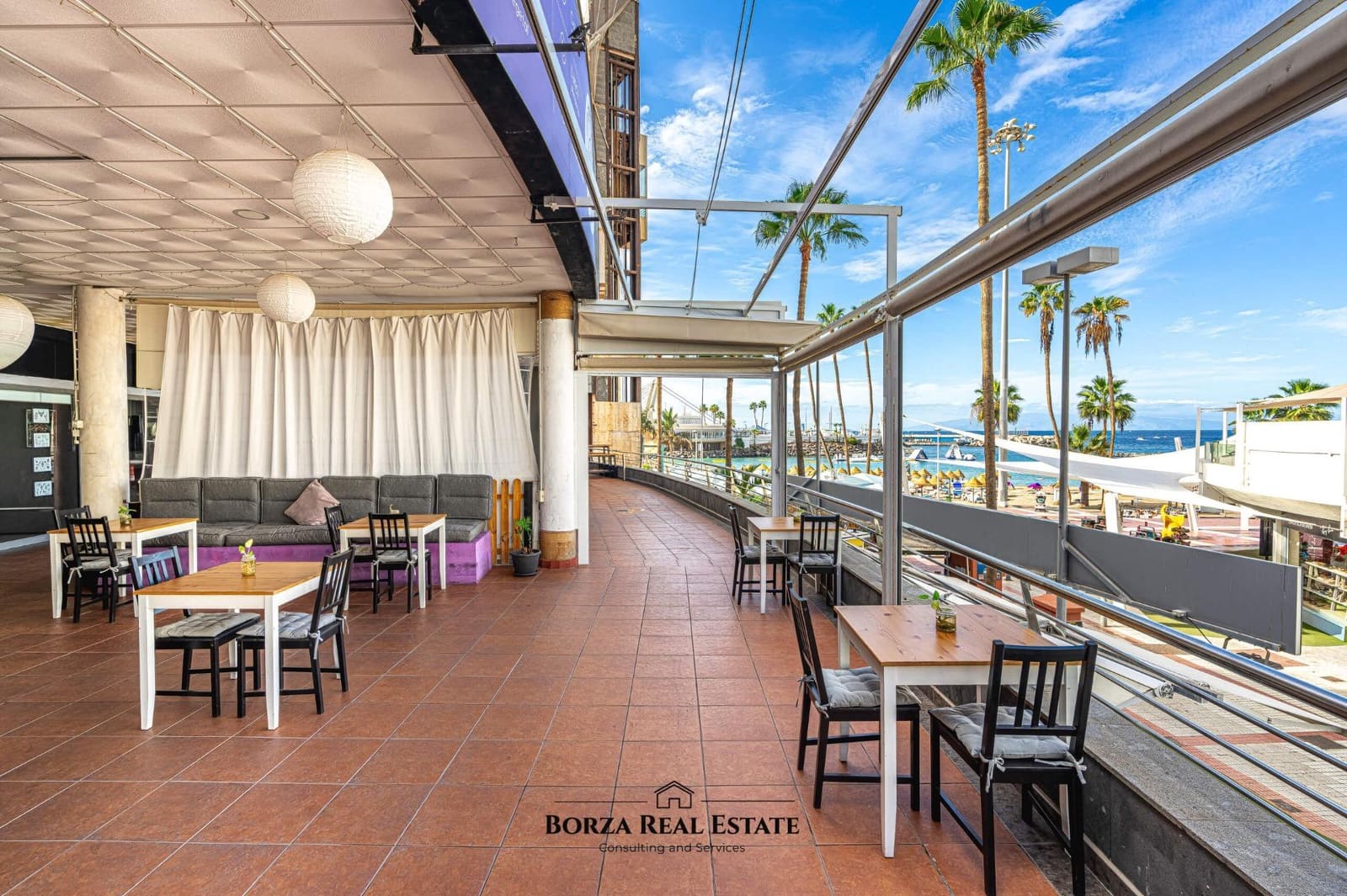 Commercial for sale in Costa Adeje - € 49,900 (Ref: 9449404)