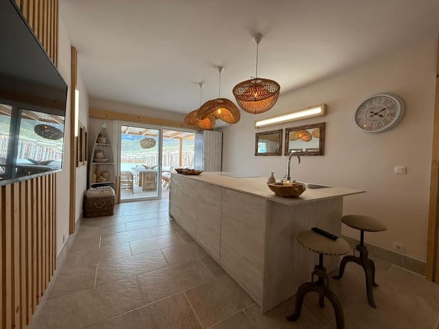 2 sypialnia Apartament na sprzedaż w Torviscas Centro y Alto, Adeje z basenem - 449 000 € (Ref: 9471217)