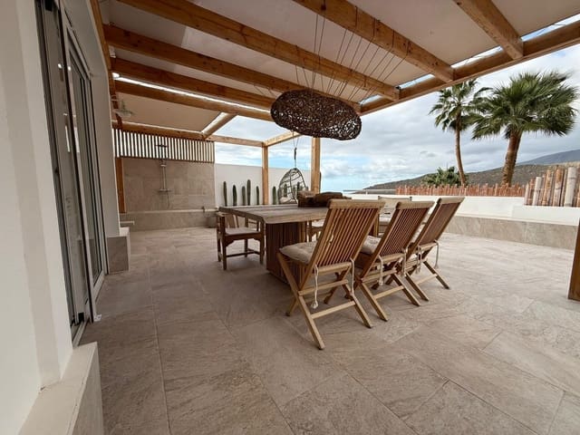 2 soveværelse Lejlighed til salg i Torviscas Centro y Alto, Adeje med swimmingpool - € 449.000 (Ref: 9471217)