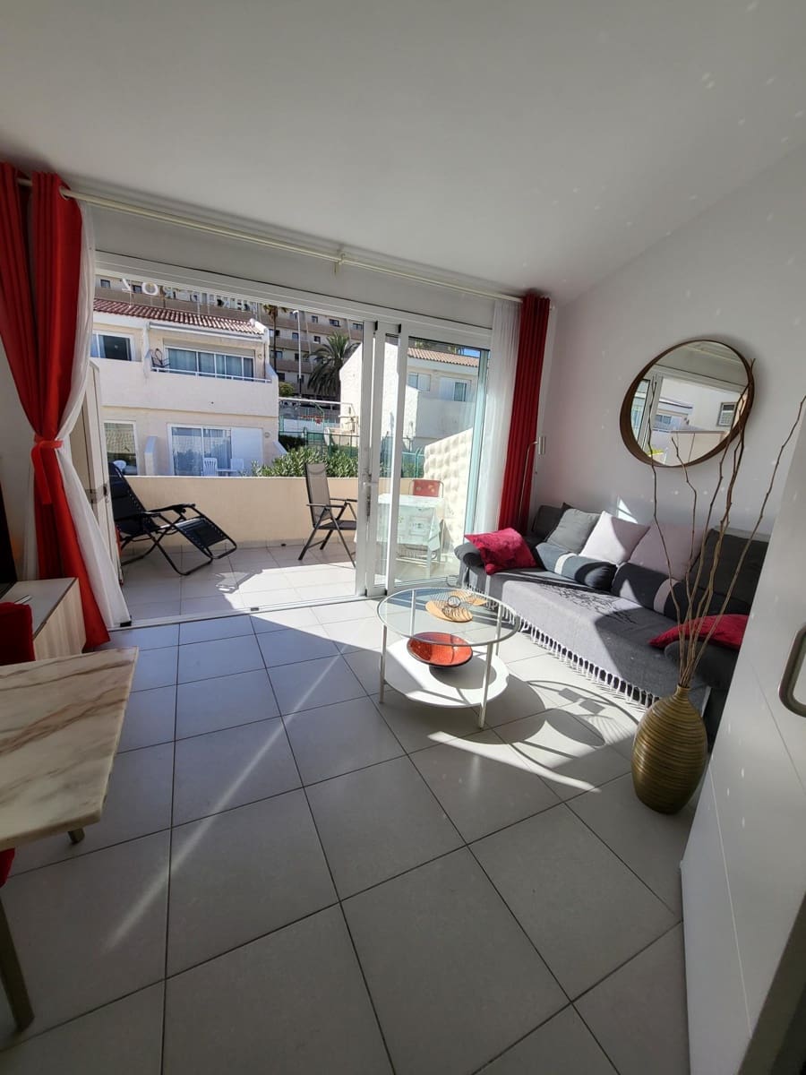 1 bedroom Studio for sale in Playa de las Americas - € 220,000 (Ref: 9478776)