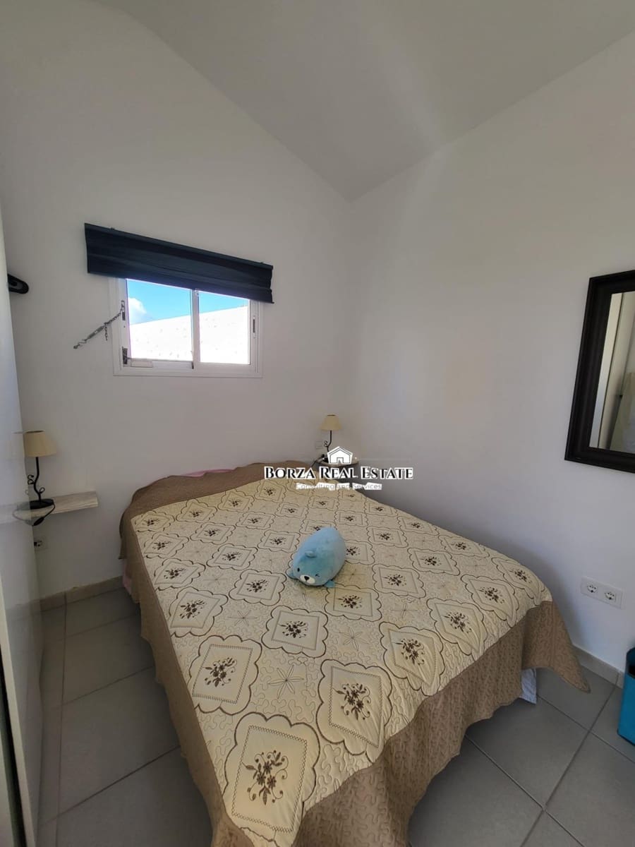 1 bedroom Studio for sale in Playa de las Americas - € 210,000 (Ref: 9478776)
