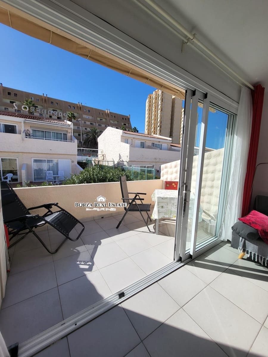 1 bedroom Studio for sale in Playa de las Americas - € 210,000 (Ref: 9478776)
