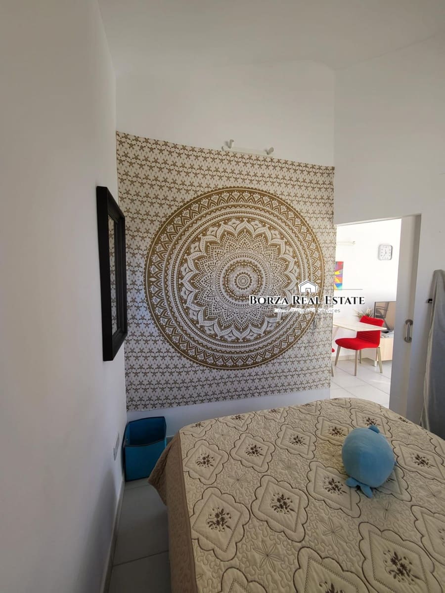 1 bedroom Studio for sale in Playa de las Americas - € 210,000 (Ref: 9478776)