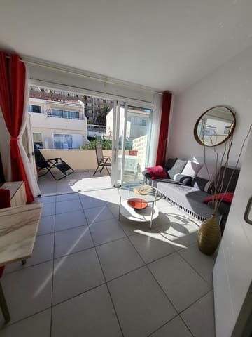1 makuuhuone Yksiö myytävänä paikassa Playa de las Americas, Arona - 220 000 € (Ref: 9478776)